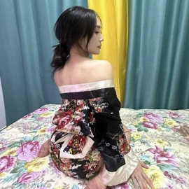 长腿性感御姐