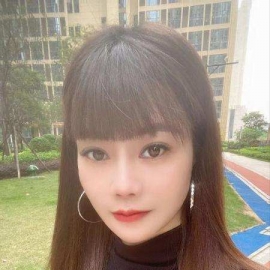 性感风骚大胸妹子