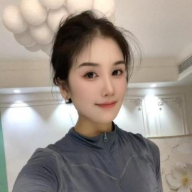 瑜伽少妇